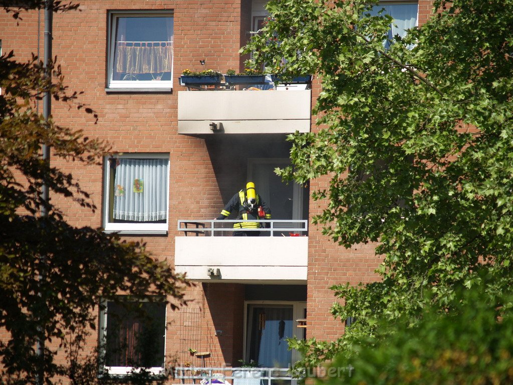 Brand Balkon Koeln Vingst Homarstr 15.JPG